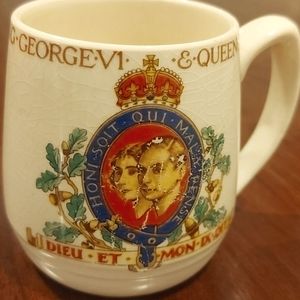 King George Vl and Queen Elizabeth 1937 Coronation mug